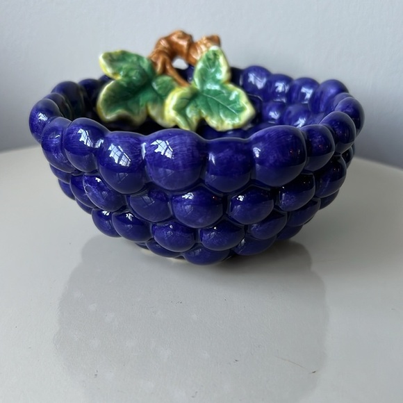 Vintage Ceramic Grape Trinket Dish - Picture 4 of 4